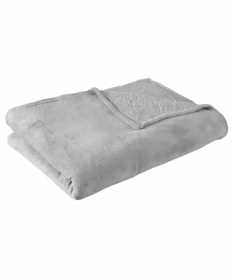 Kuschelige Coral-Wohndecke