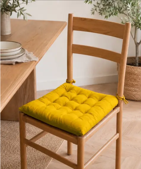 Sitzkissen mit Steppung
