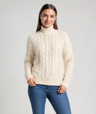Strickpullover mit Flechtmuster