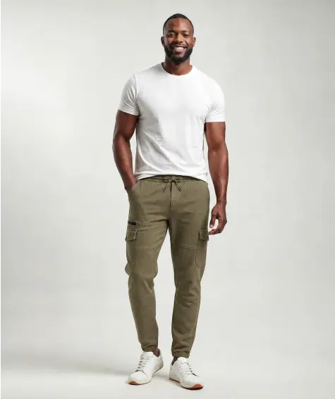Cargohose mit elastischem Bund