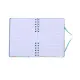 Cuaderno con notas adhesivas y bolígrafo