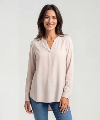 Beigefarbene Bluse