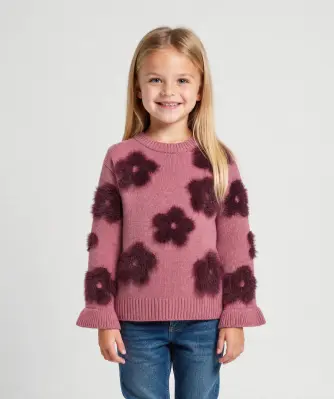Sweater gebreid met pluche bloemen