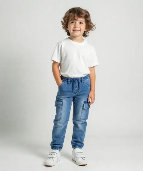 Jeans mit Cargotaschen