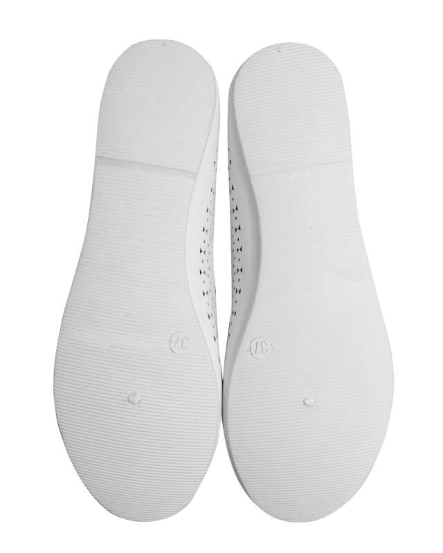 Ballerines femme, blanc (KiK Weiße Ballerinas (weiß)) — KiK, produit allemand authentique au Maroc