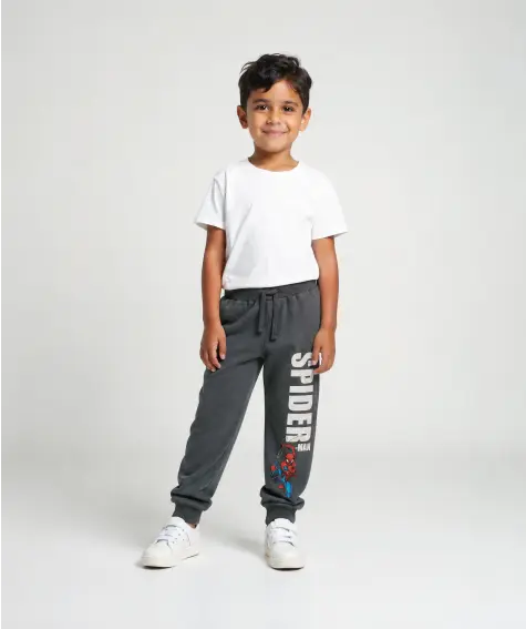 Graue Jogginghose