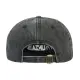 Gorra con bordados