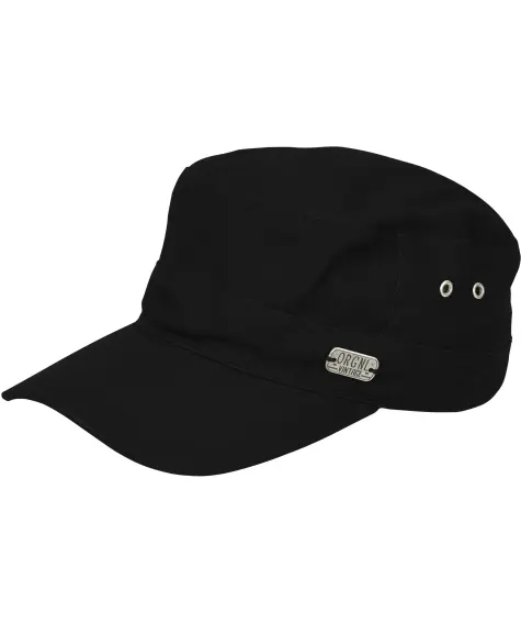 Kappe mit Metall-Accessoires