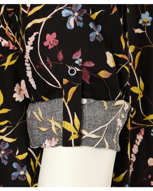 Blouse à motif fleuri femme, à fleurs (KiK Florale Bluse mit Muster (Blumendruck)) — KiK, produit allemand authentique au Maroc