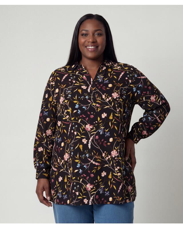 Blouse à motif fleuri femme, à fleurs — KiK, produit allemand authentique au Maroc