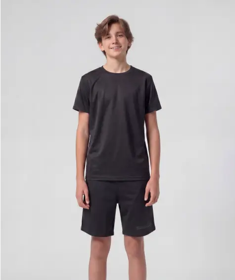 Sport-Shirt + Sport-Shorts