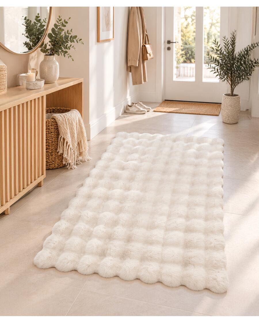 Teppich aus Kunstfell, offwhite