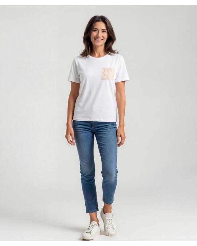 T-shirt à poche au crochet femme, blanc (KiK T-Shirt mit Häkeltasche (weiß)) — KiK, produit allemand authentique au Maroc