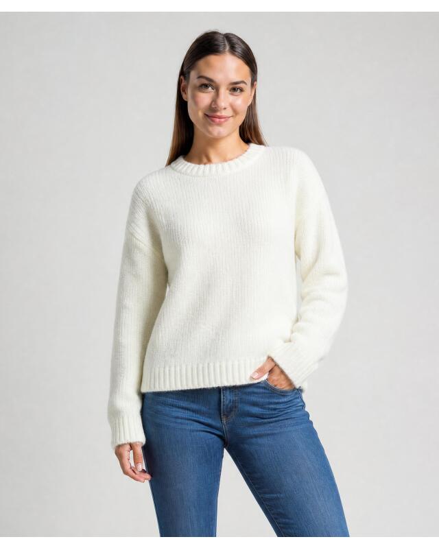 Pull en chenille femme, blanc cassé (KiK Pullover aus Chenille (offwhite)) — KiK, produit allemand authentique au Maroc