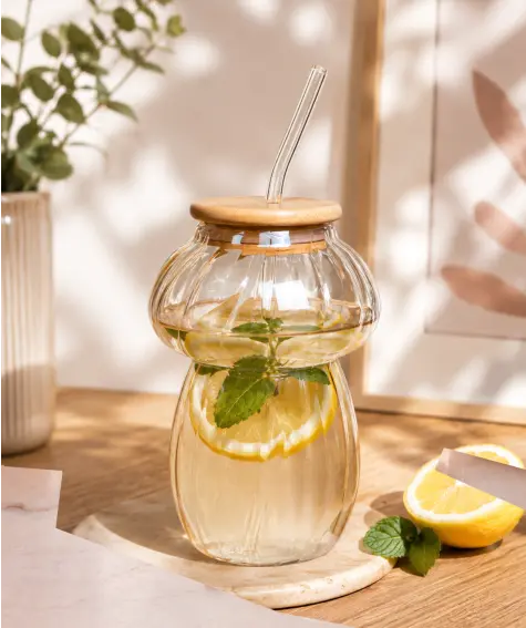 Trinkglas im Pilz-Design