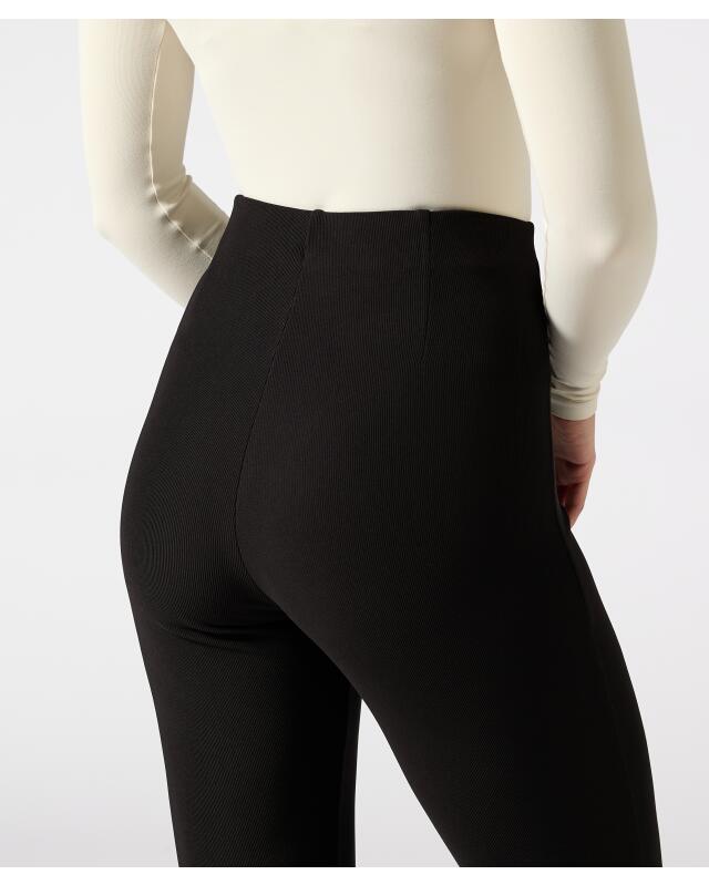 Pantalon évasé côtelé femme, noir (KiK Schlaghose gerippt (schwarz)) — KiK, produit allemand authentique au Maroc