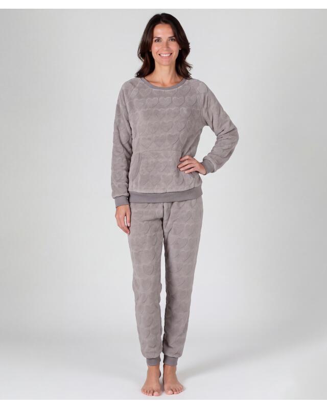 بيجامة من الفليس بقلوب للنساء، رمادي فاتح (KiK Fleece-Pyjama mit Herzen (hellgrau)) — KiK, منتج ألماني أصلي في المغرب