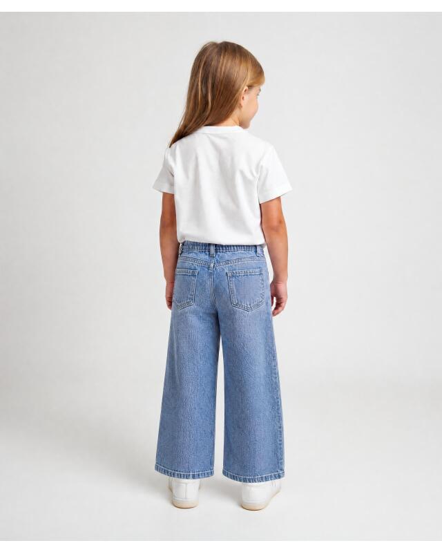 Jean à broderies de fleurs fille, jean clair (KiK Jeans mit Blumenstickereien (jeansblau hell)) — KiK, produit allemand authentique au Maroc