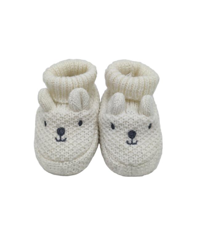 حذاء أطفال من التريكو للرضيع، أبيض كسري (KiK Gestrickte Babyschuhe (offwhite)) — KiK, منتج ألماني أصلي في المغرب