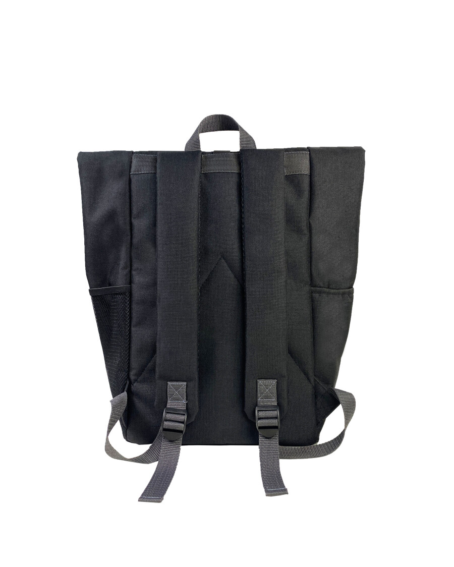 daypack-rucksack-schwarz-k_S1160090_prod_1000_03_HS_917.jpg