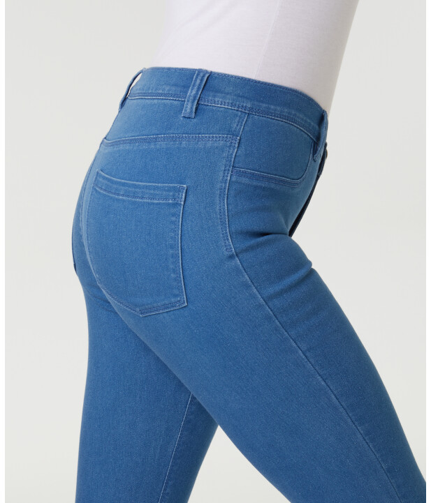 damen-jeans-jeansblau-k_S1164626_prod_2103_03_EP_443.jpg